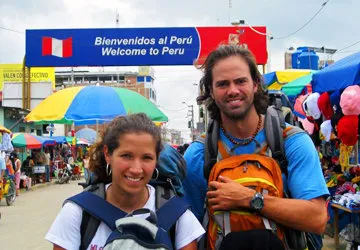 Crossing the border from Ecuador to Peru