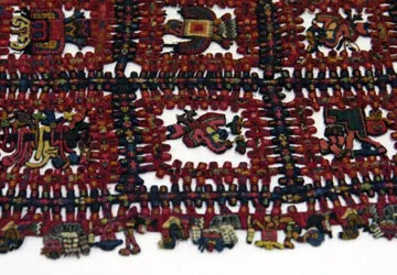 Paracas textile now displayed in Lima, Peru