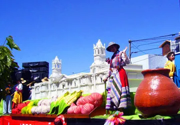 Another Friendship Parade float
