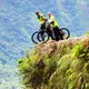 Al borde del precipicio, carretera de la muerte