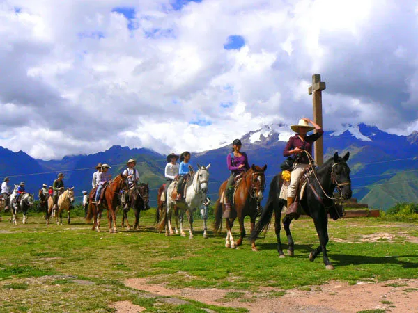 Cabalgata Maras Moray