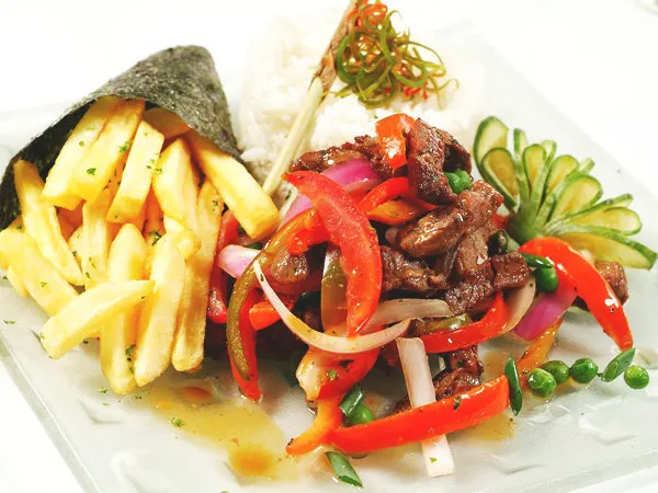 lomo saltado
