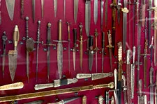 Colección de cuchillos, Museo de armas del mundo