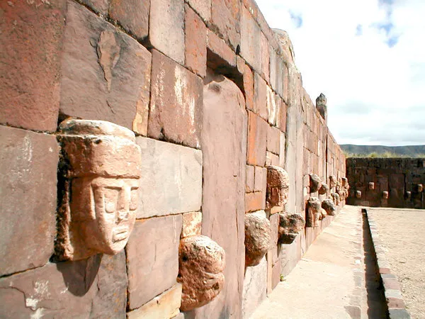 Ruinas de Tiawanaku