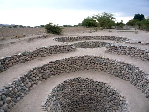 Acueductos de Cantayoc