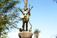 Monumento a las brujas de Cachiche