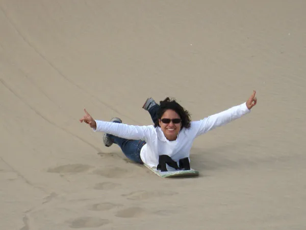 Sandboarding White Hill