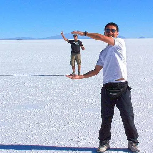 Formación rocosa en forma de arbol, Uyuni - Bolivia